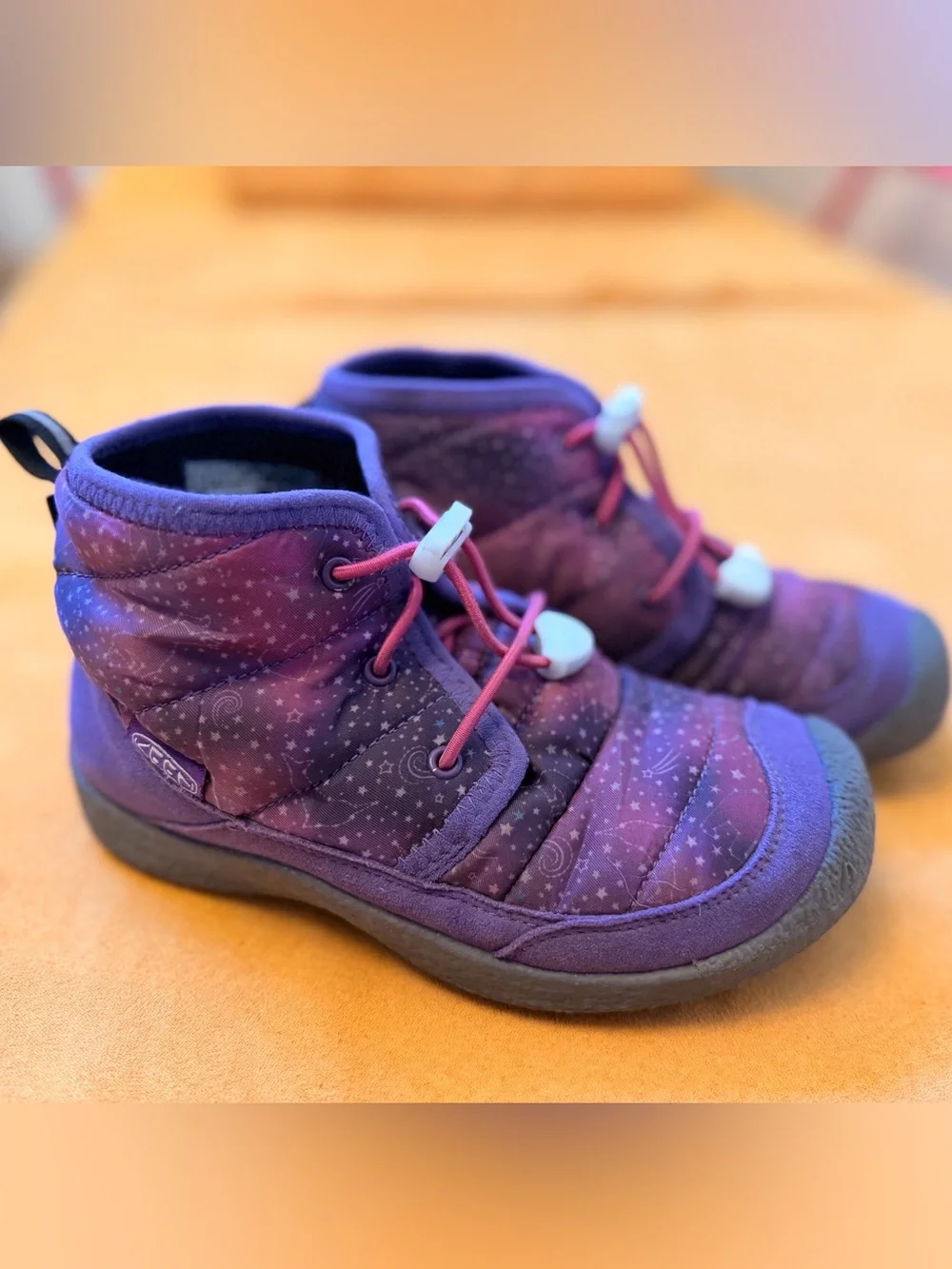Keen comfortable kids